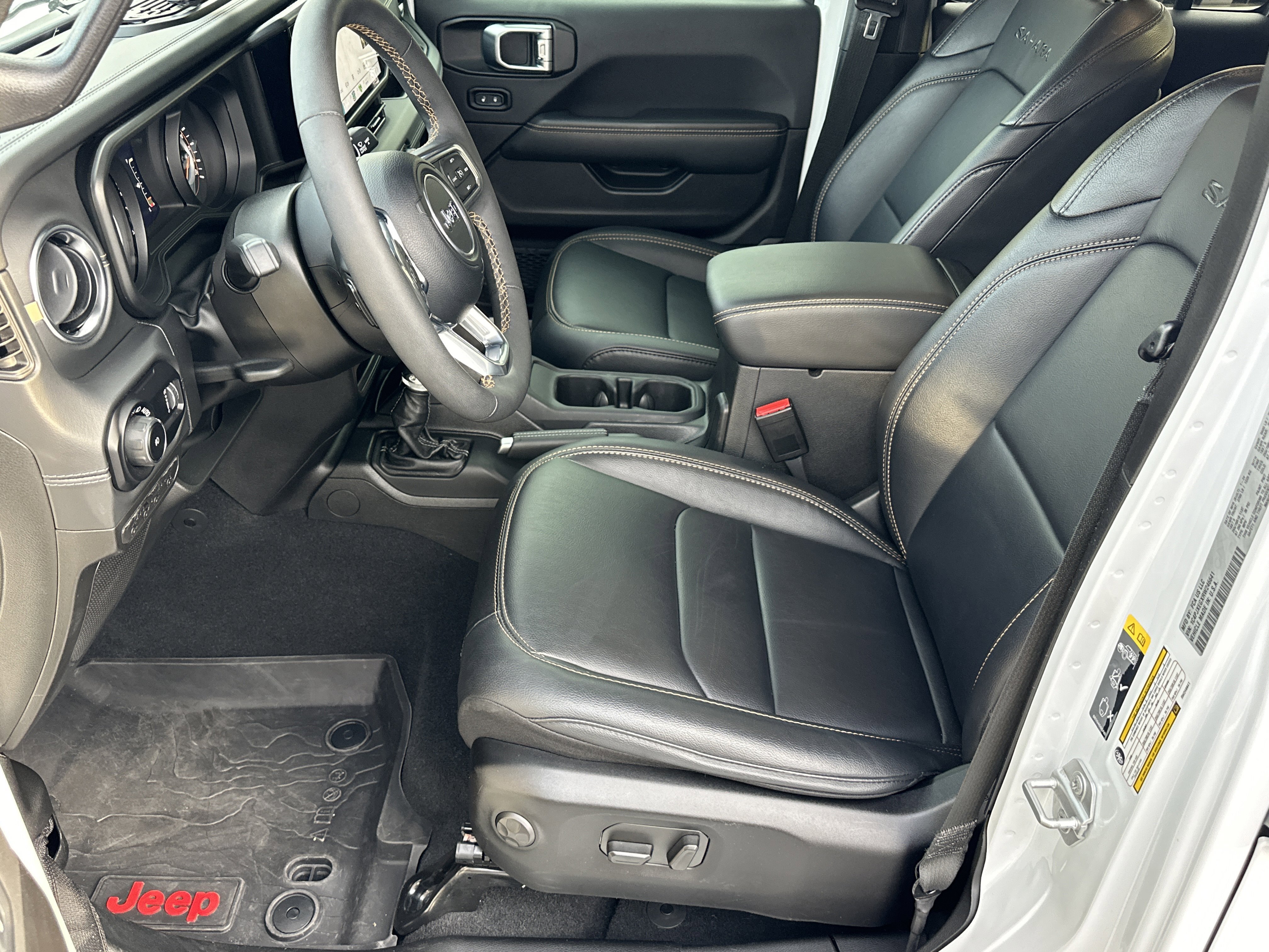 Used 2024 Bright White Clearcoat Jeep Sahara image 10