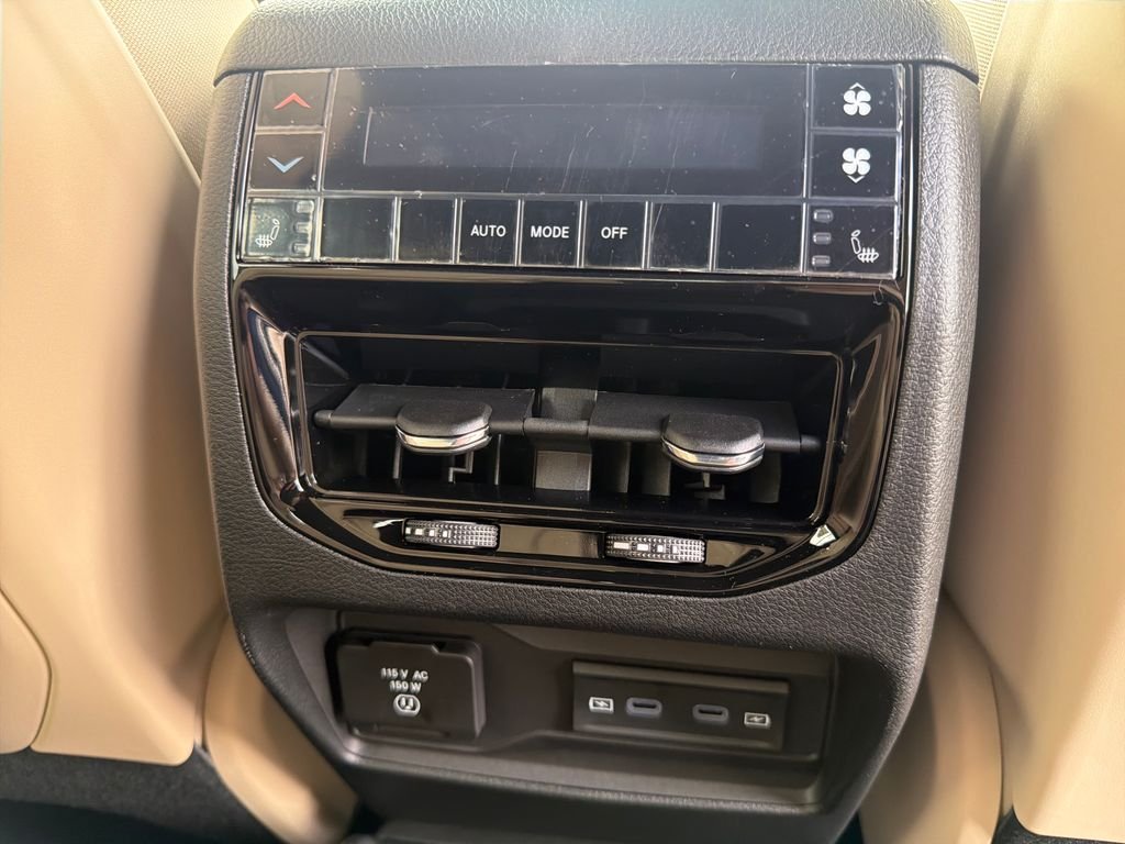 New 2026 Bright White Clearcoat Jeep Limited image 28