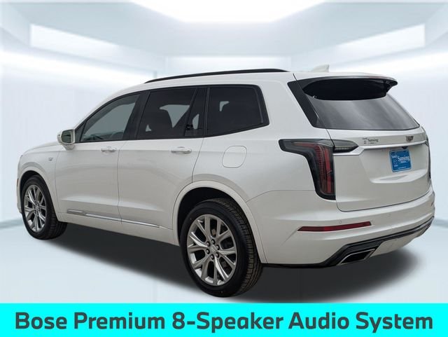 Used 2020 White Cadillac Sport image 4