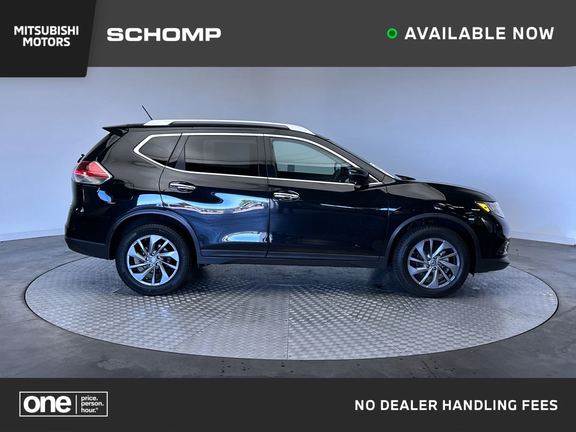 Used 2016 Magnetic Black Nissan SL image 1