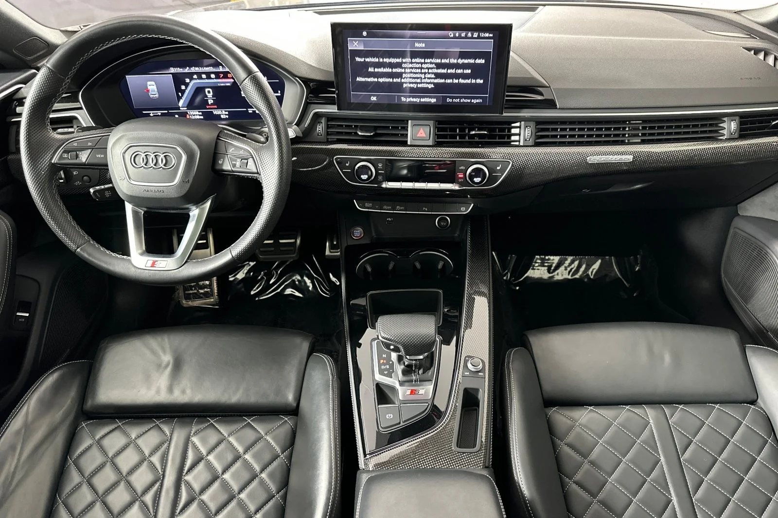 Used 2023 Daytona Gray Pearl Effect Audi Premium Plus 3.0 TFSI quattro image 12
