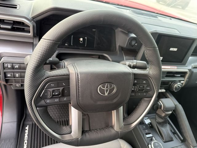 2026 Toyota Tacoma SR5 - Photo 16