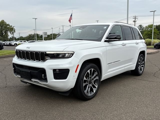 Used 2023 White Jeep Overland image 5