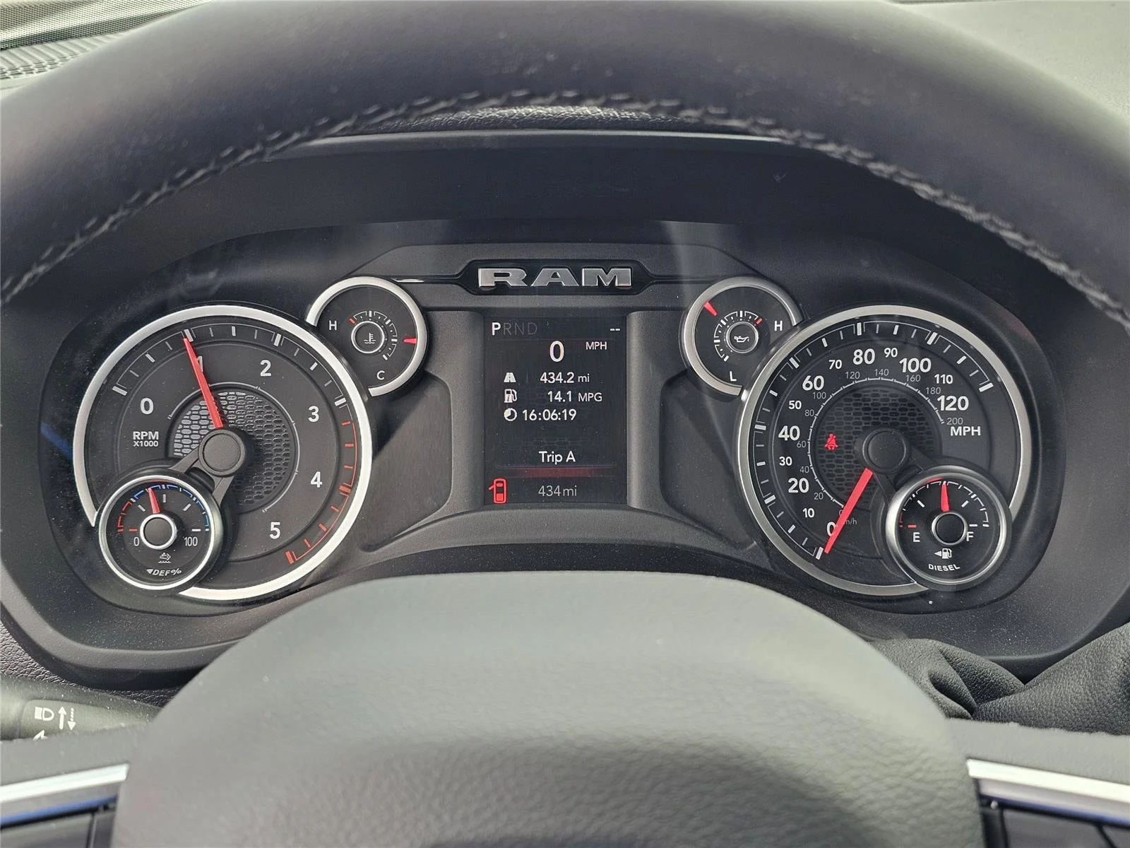 2026 RAM 2500 Big Horn - Photo 26