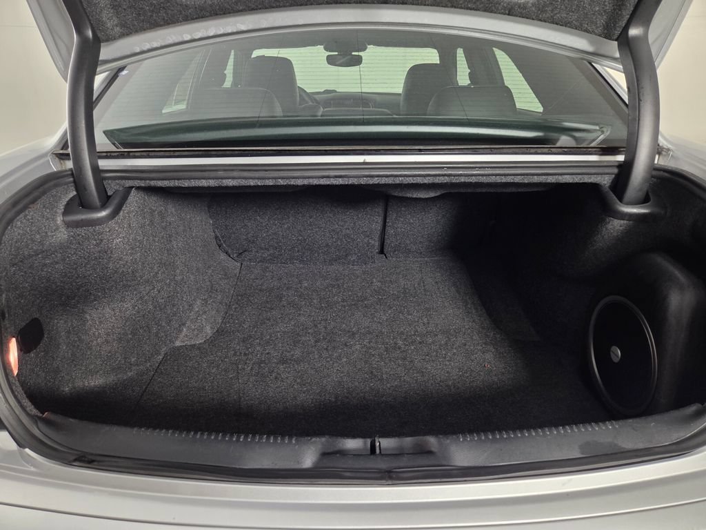 Used 2023 Silver Mist Clearcoat Chrysler 300S image 27