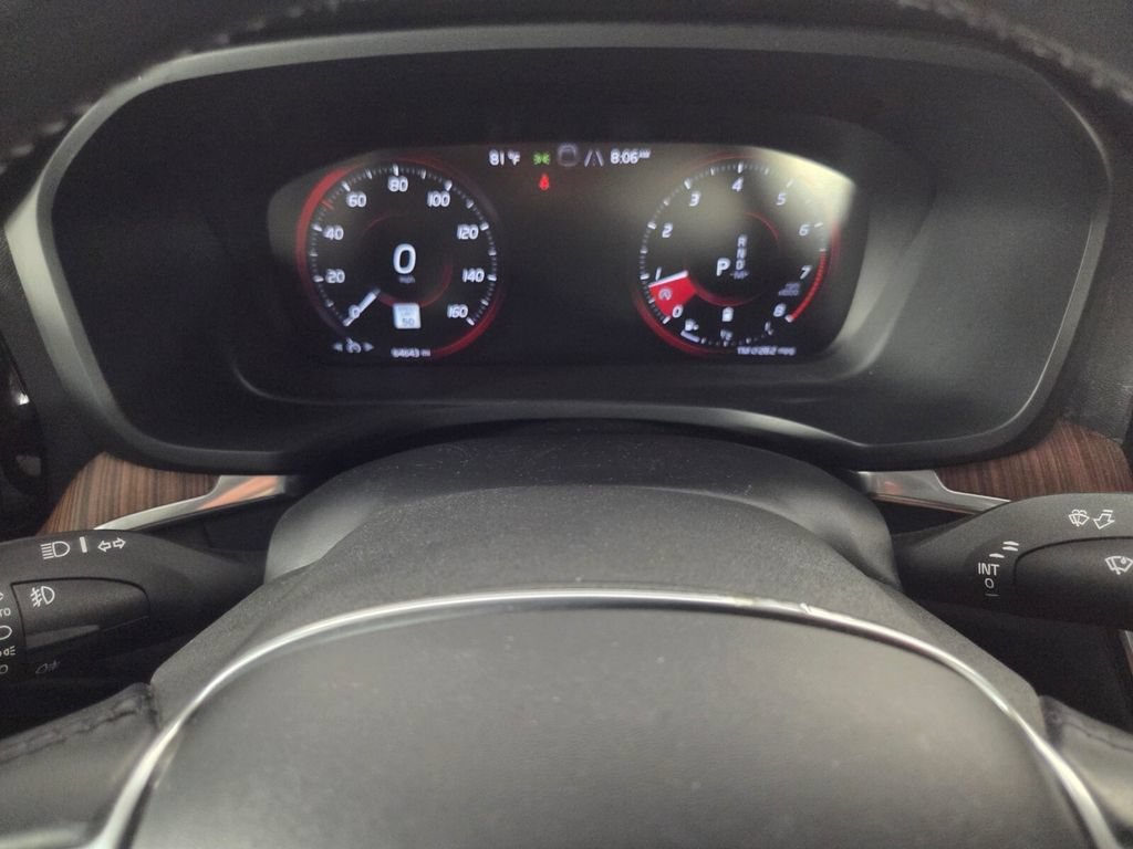 Certified Used 2022 Gray Volvo Momentum image 14
