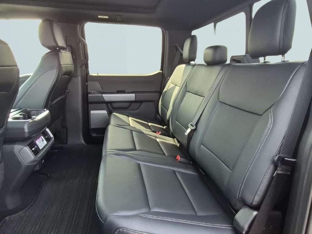 New 2026 Agate Black Metallic Ford XLT image 52