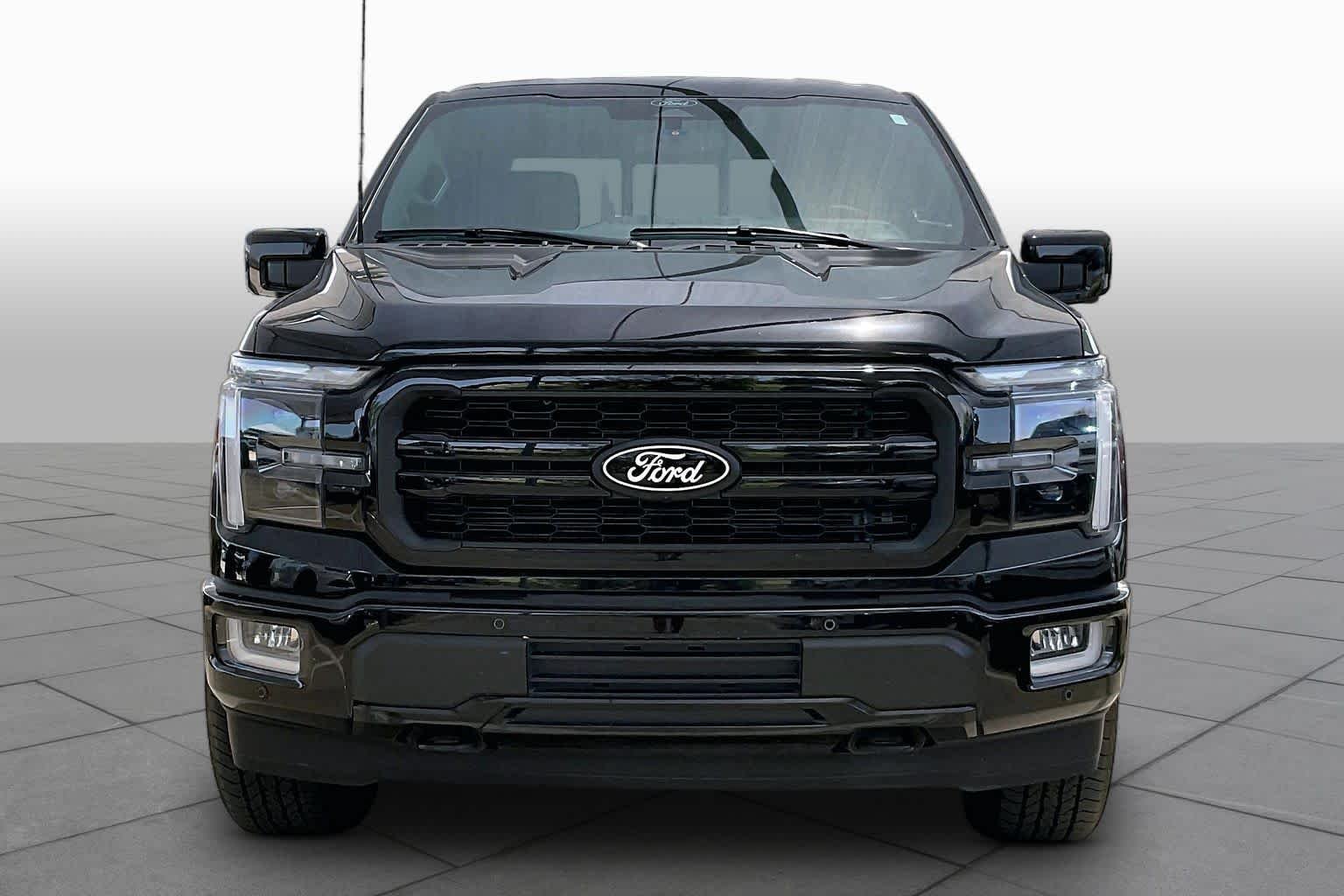 Used 2024 Agate Black Metallic Ford LARIAT image 4