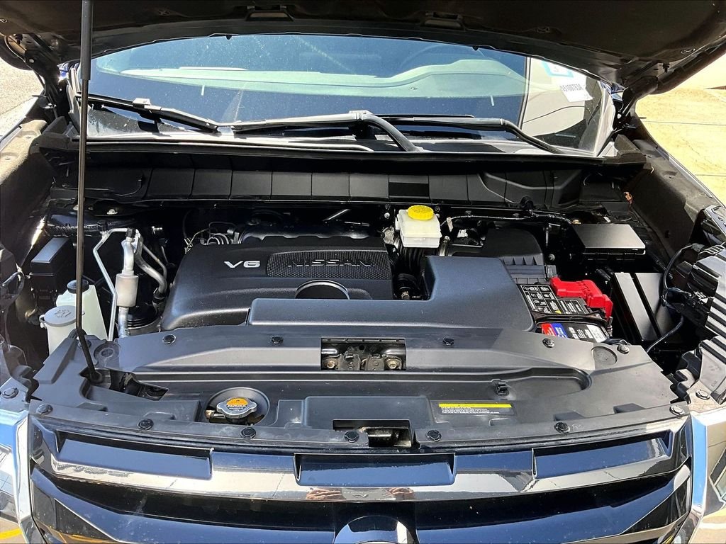 Used 2022 Blue Nissan S image 27