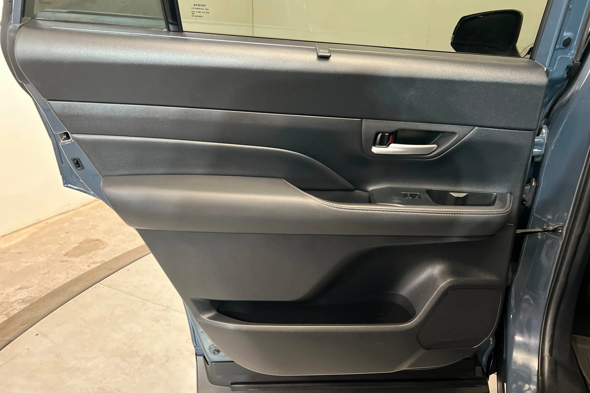 2024 Toyota Grand Highlander Limited - Photo 18