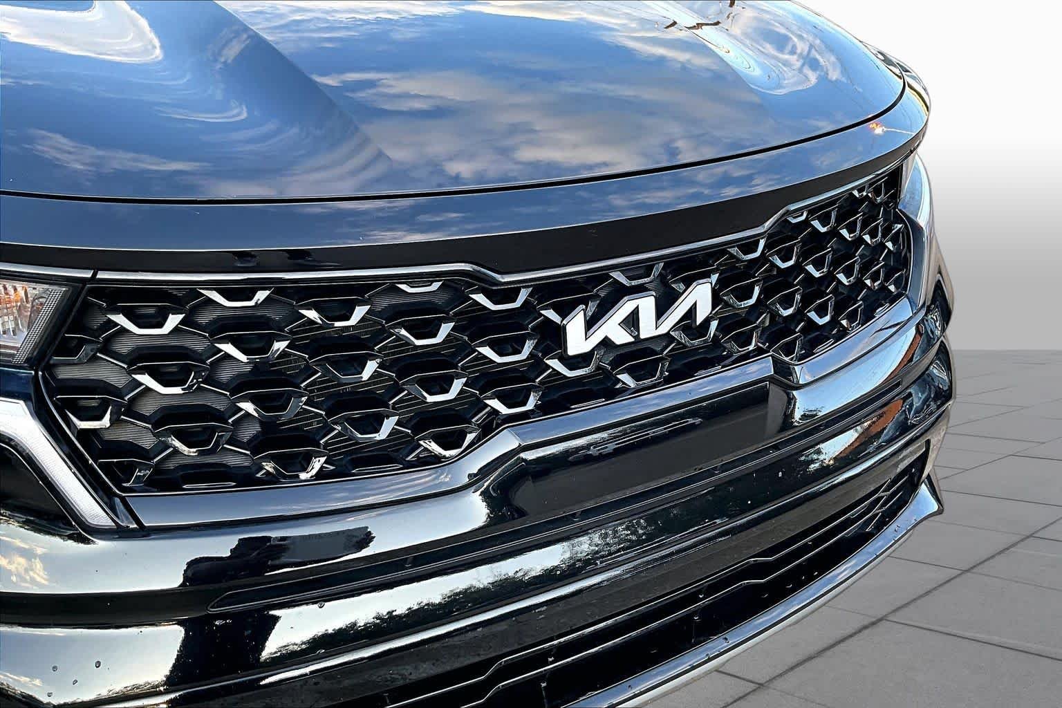 Certified Used 2022 BLACK Kia S image 30