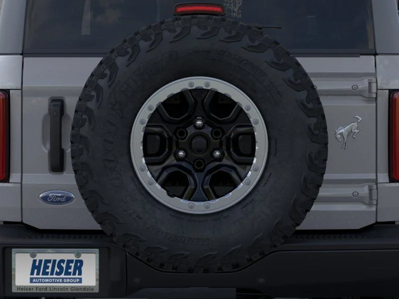 New 2026 Gray Ford Badlands image 24