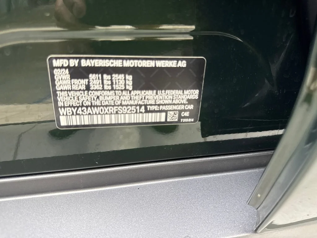 Used 2024 Green BMW eDrive35 image 89