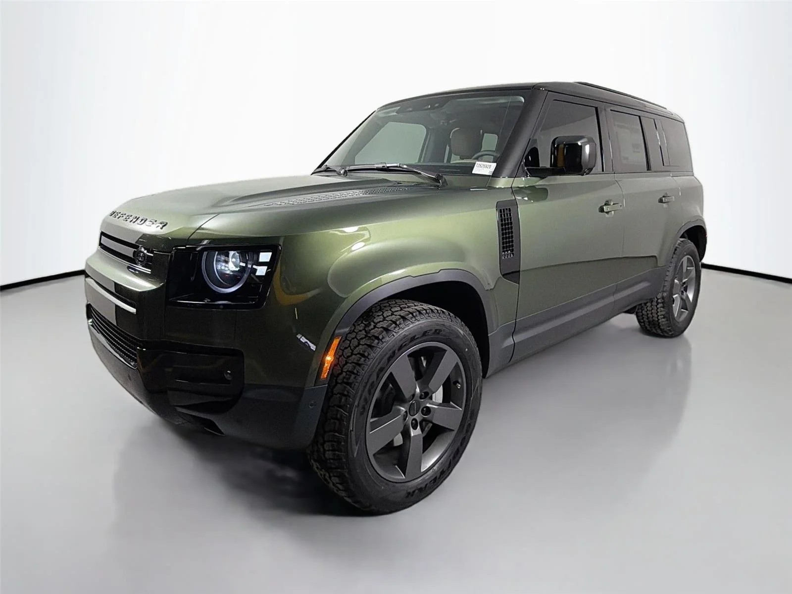 2026 Land Rover Defender 110 S P300's photo