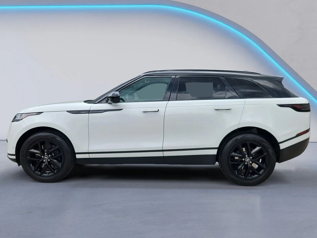 Used 2026 Fuji White Land Rover S image 3