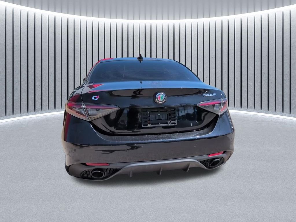 Used 2024 Black Alfa Romeo Veloce image 10