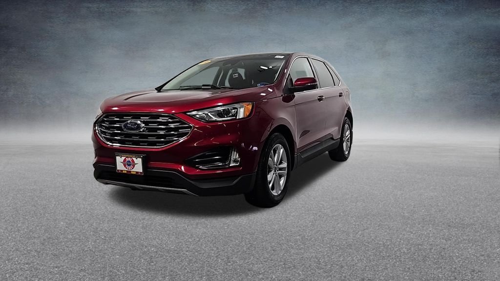 Used 2019 Ruby Red Metallic Ford SEL image 1