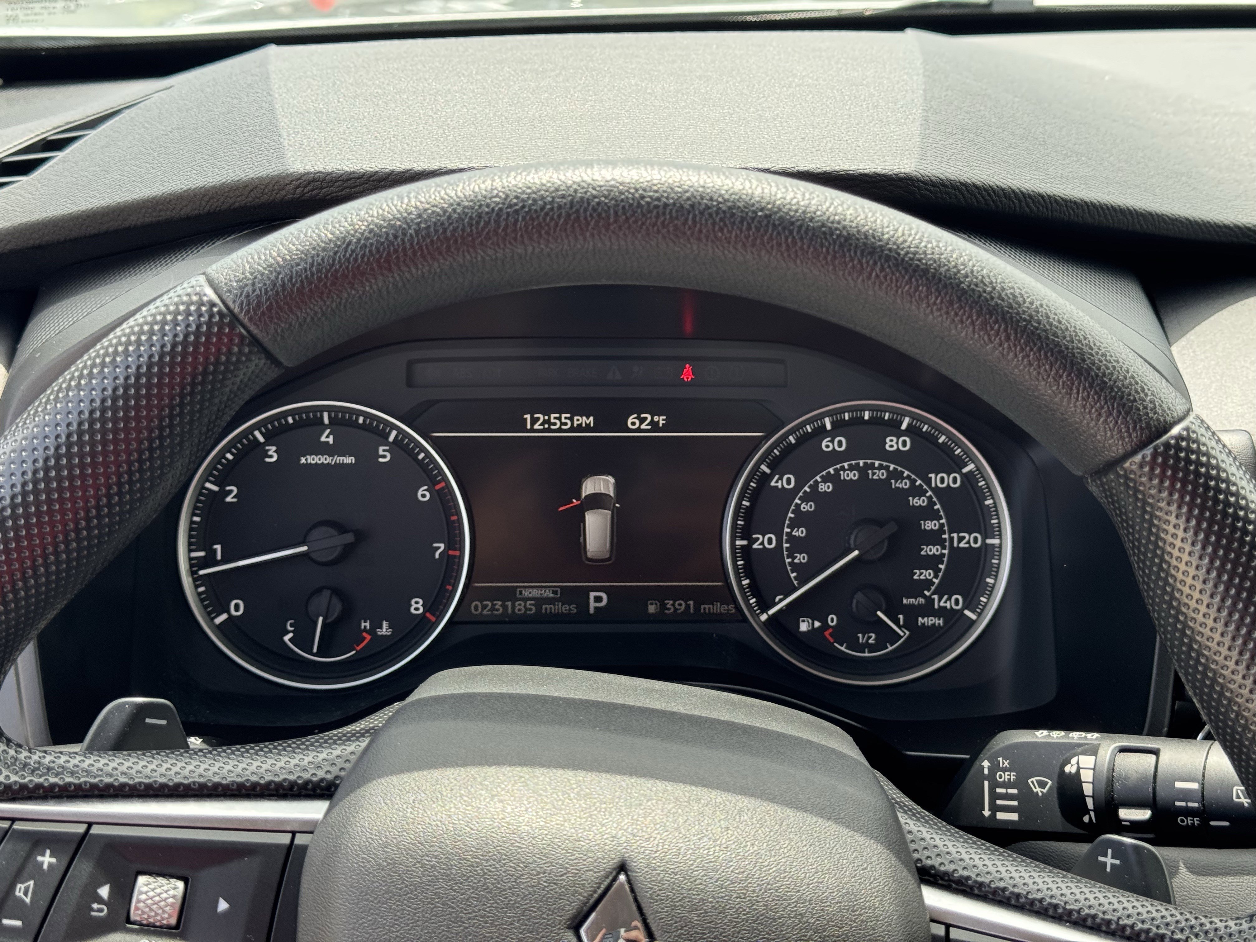 Used 2025  Mitsubishi ES image 27