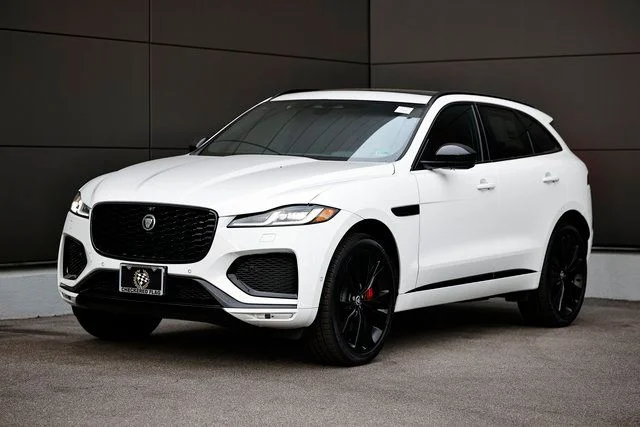 2026 Jaguar F-PACE P400 R-Dynamic S's photo