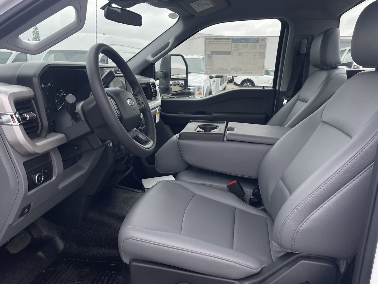 2025 Ford F-450 Super Duty Chassis Cab XL - Photo 17
