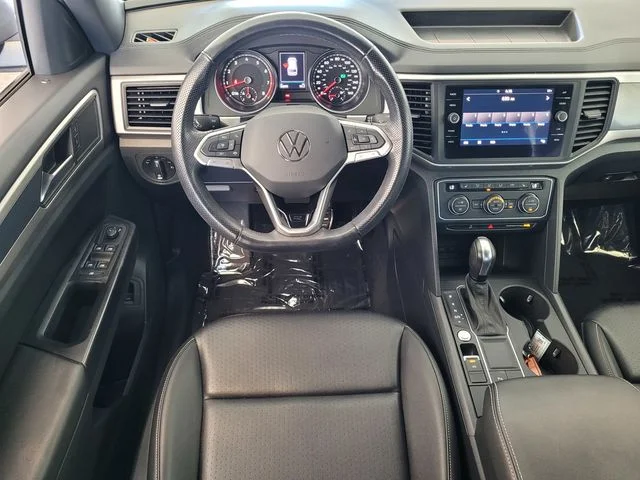 Used 2020 Silver Volkswagen 3.6L V6 SE w/Technology R-Line image 16