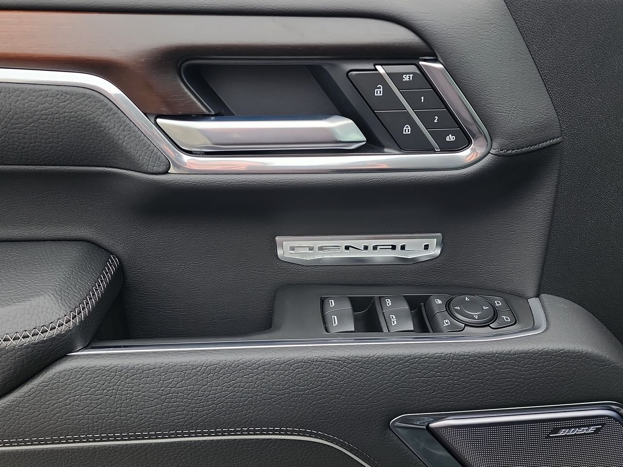 2026 GMC Sierra 1500 Denali - Photo 13