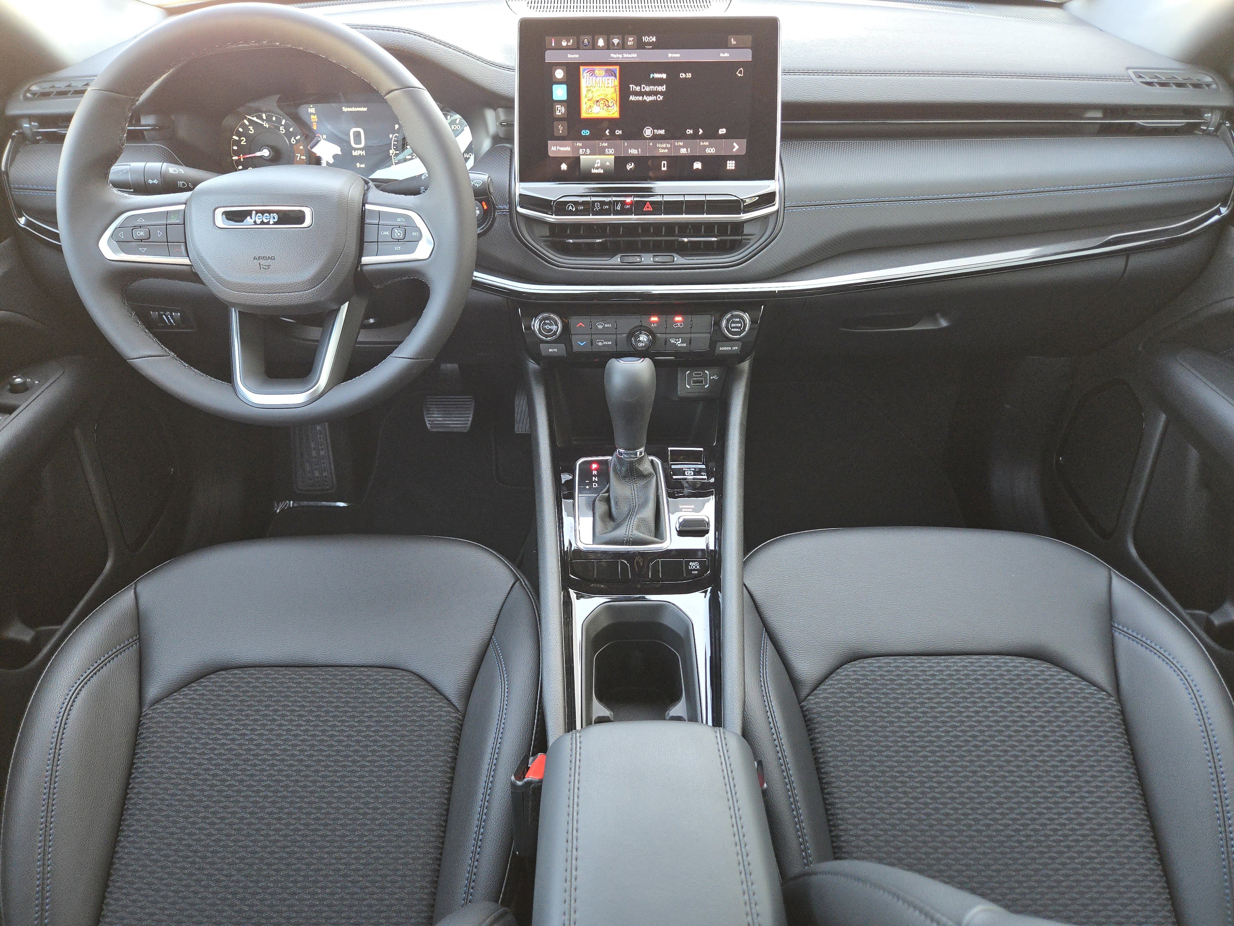 New 2026 Diamond Black Crystal Pearlcoat Jeep Latitude image 2