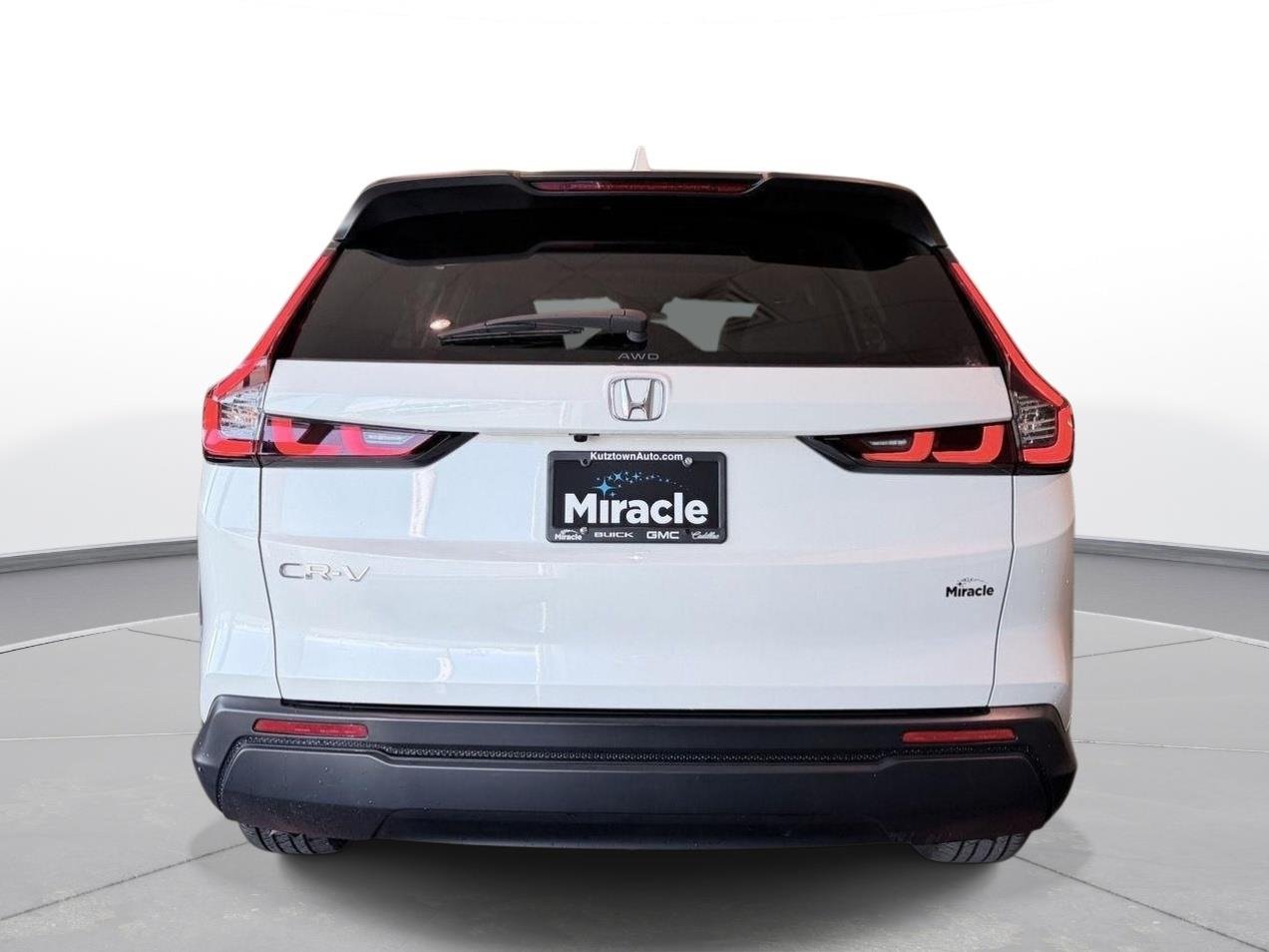 Used 2026 Platinum White Pearl Honda EX image 13