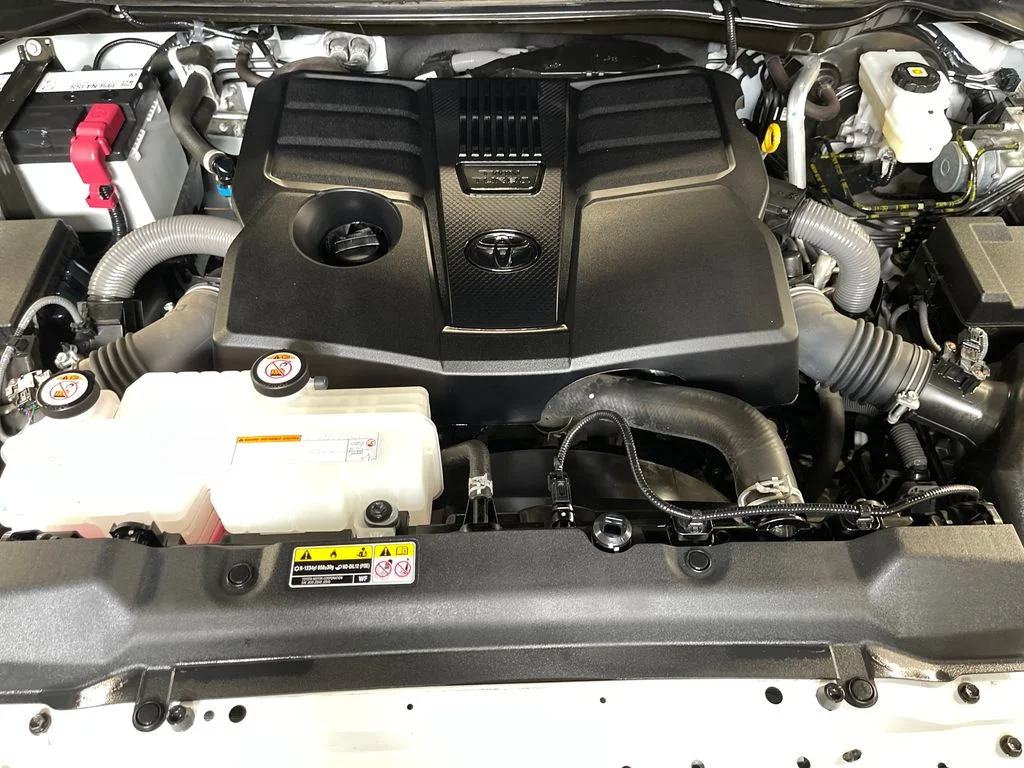 Used 2024 White Toyota SR5 image 9