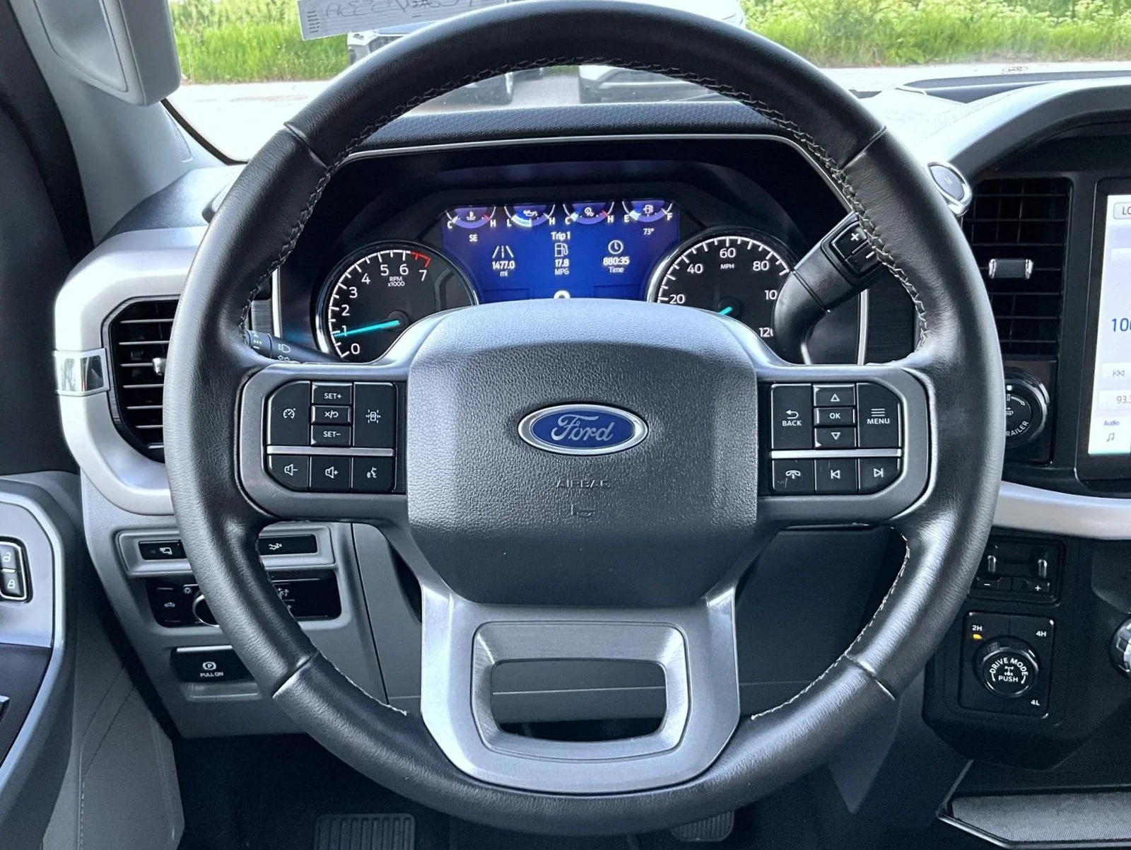 Used 2023 Silver Ford XLT image 12