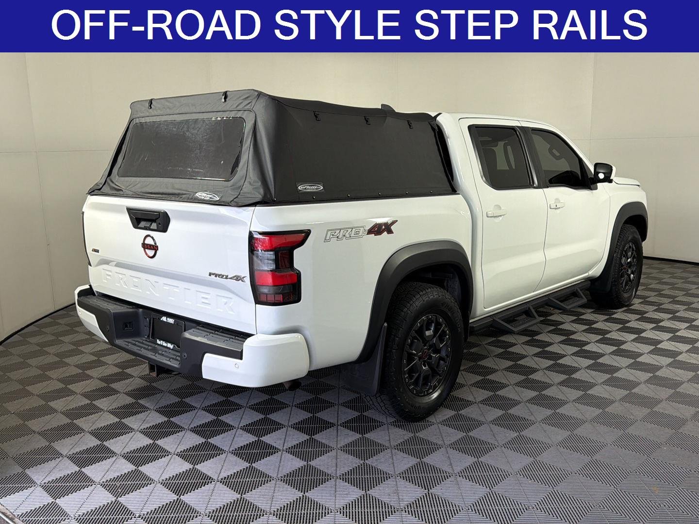 Used 2023 Glacier White Nissan PRO-4X image 5