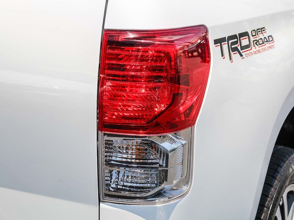 Used 2012 White Toyota Grade image 9