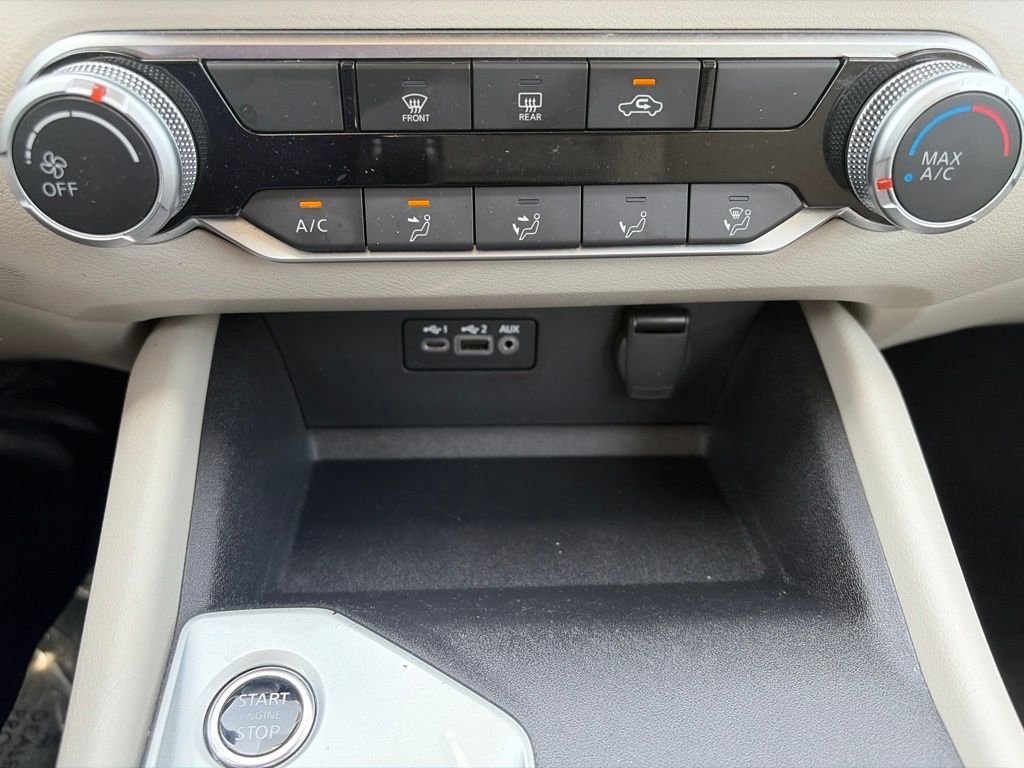 2025 Nissan Altima SV - Photo 25