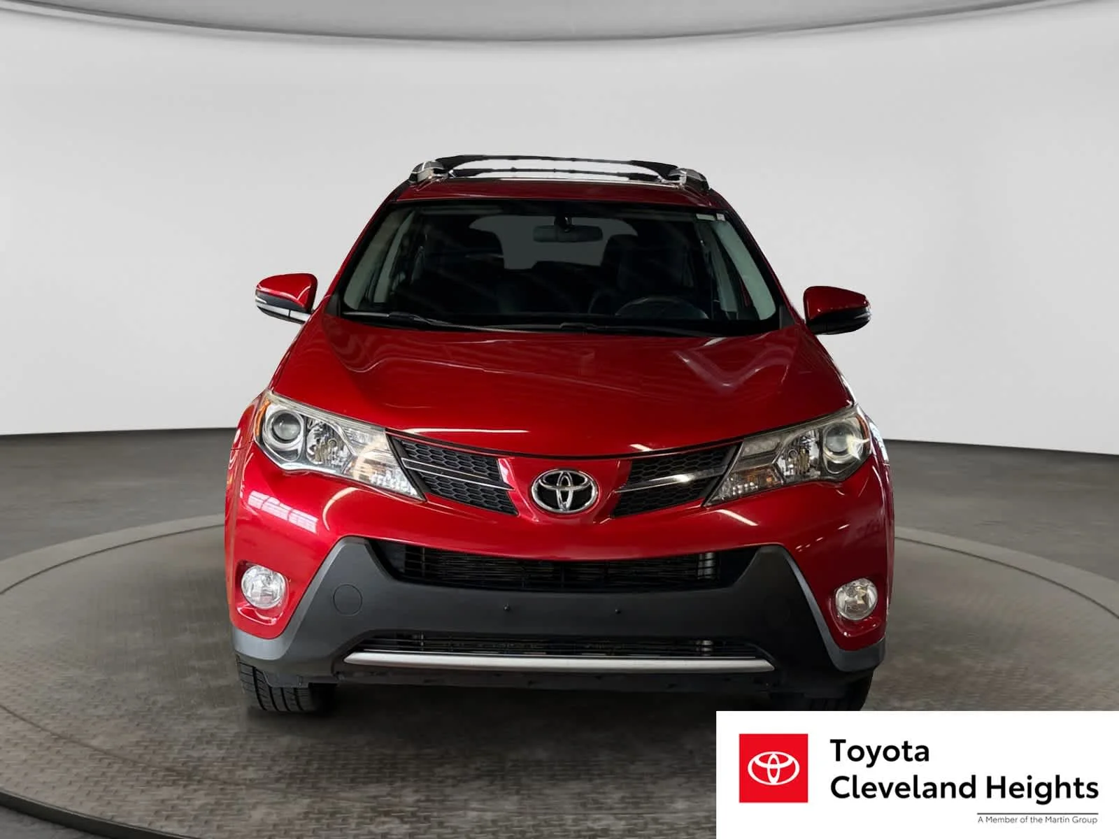 Used 2015 Toyota RAV4 XLE with VIN 2T3RFREV8FW284593 for sale in Cleveland Heights, OH