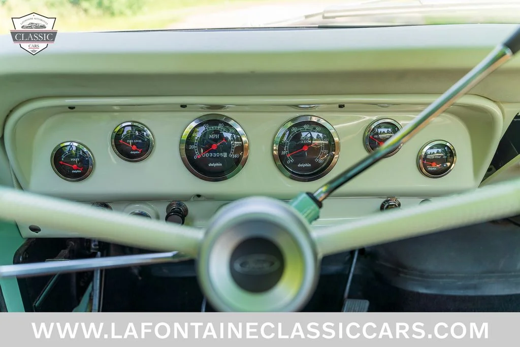 Used 1970  Ford  image 71