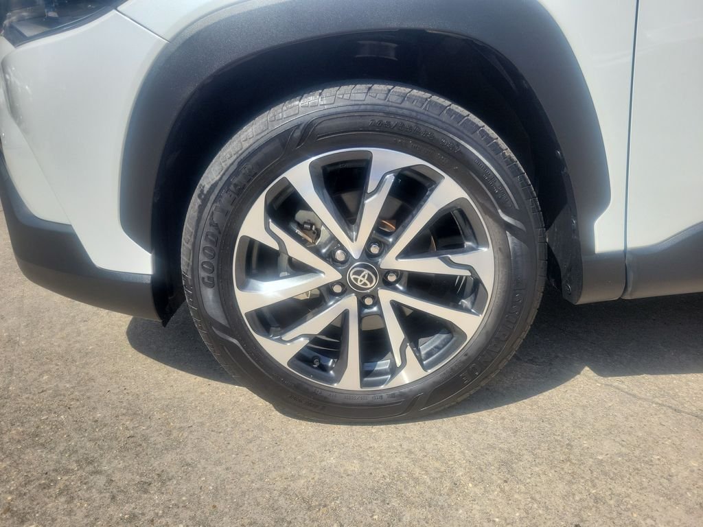 Certified Used 2023 Beige Toyota XLE image 36