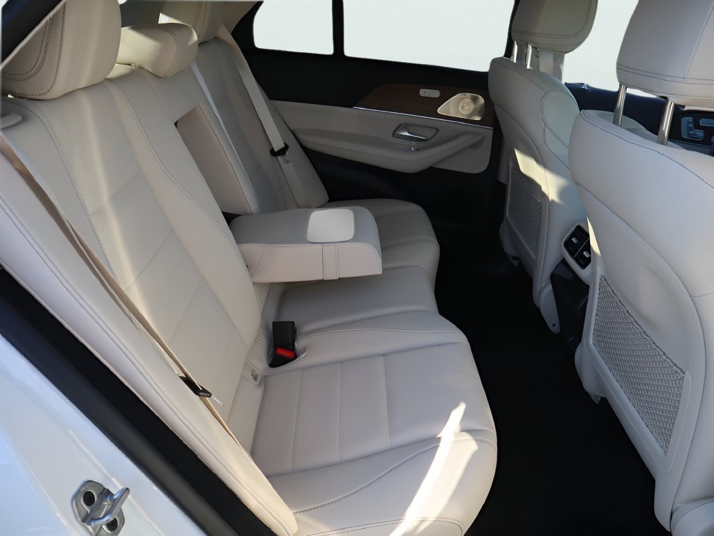 Used 2026 MANUFAKTUR Moonlight White Metallic Mercedes-Benz GLE 350 image 20