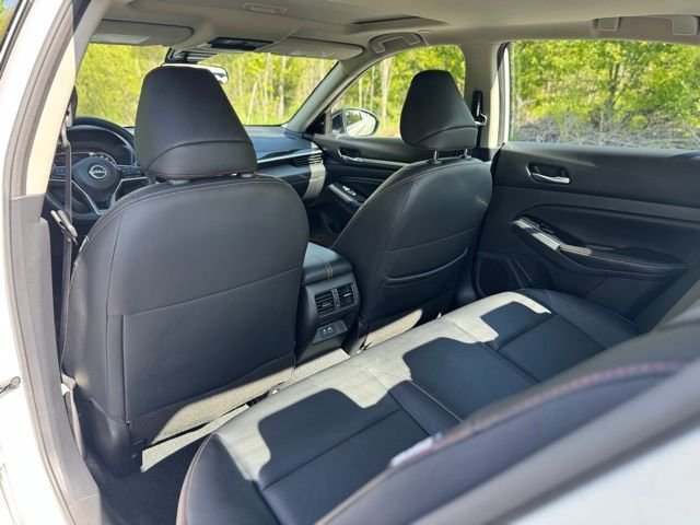 Used 2023 Pearl White Nissan 2.0 SR image 13