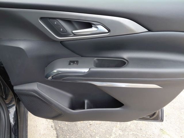 Used 2026 Black Chevrolet LT image 30
