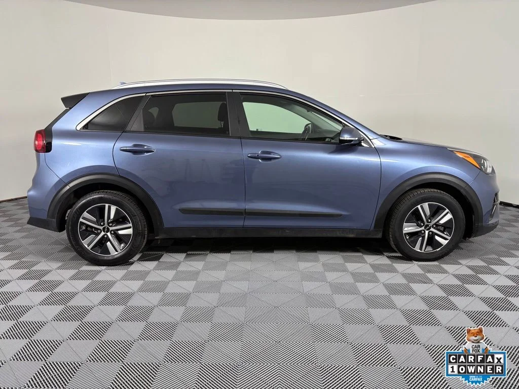 Certified Used 2022 Blue Kia EX image 7