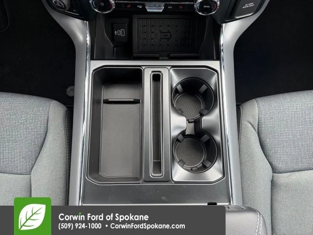 New 2026 Oxford White Ford XLT image 27