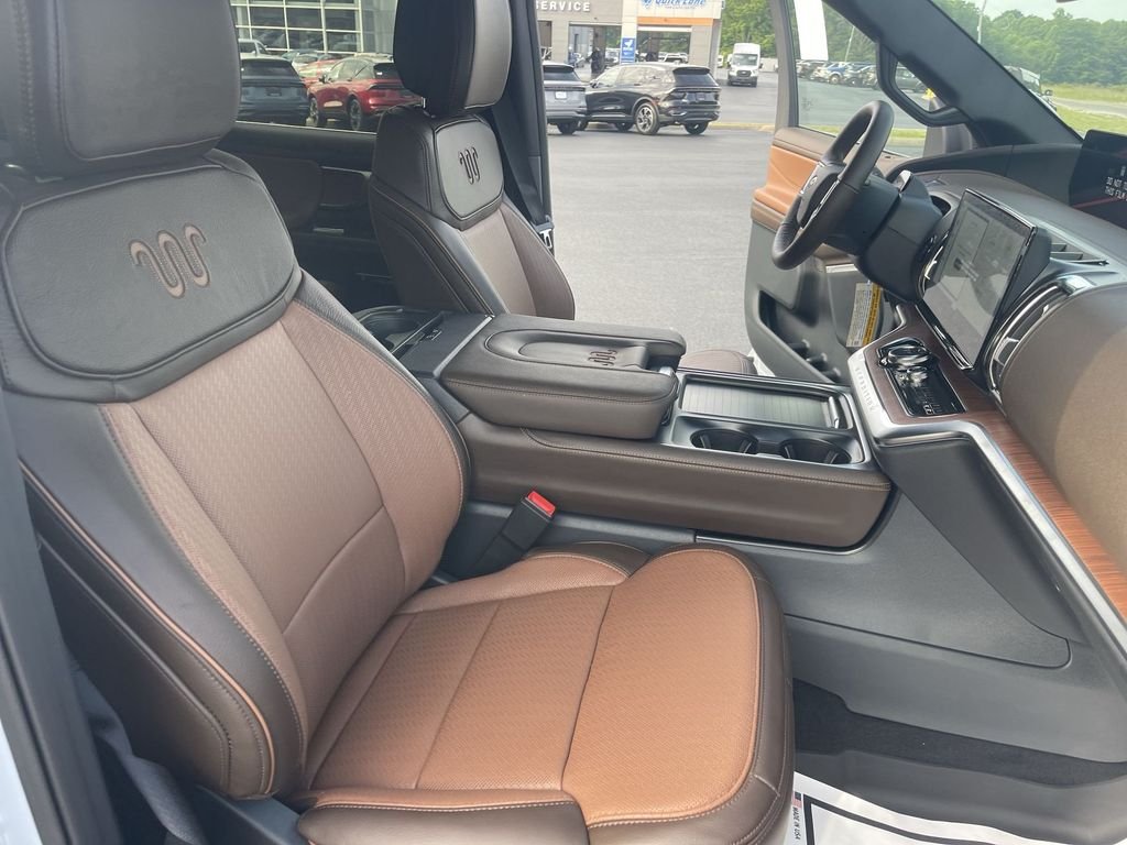 New 2026 Glacier Gray Metallic Tri-Coat Ford King Ranch® image 32