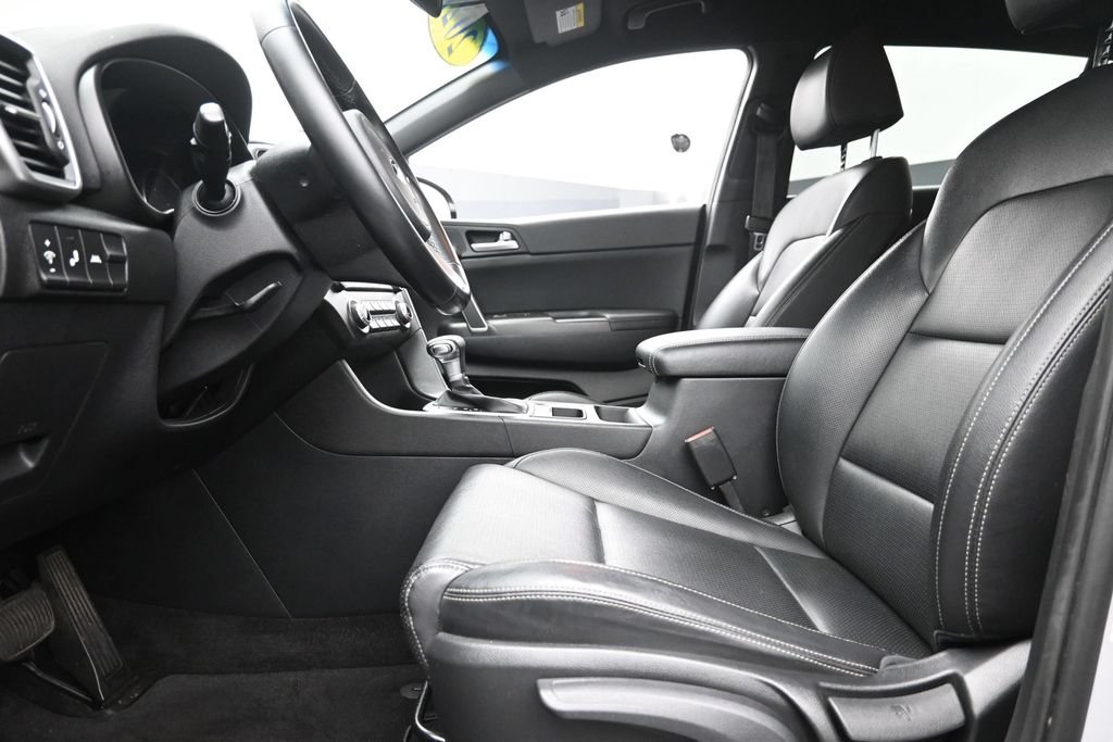 Used 2021 Silver Kia S image 16