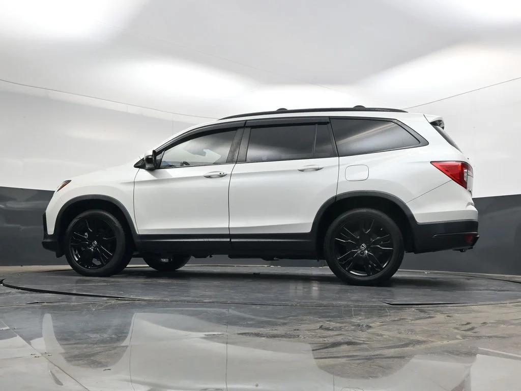 Used 2022 Platinum White Pearl Honda Special Edition image 31