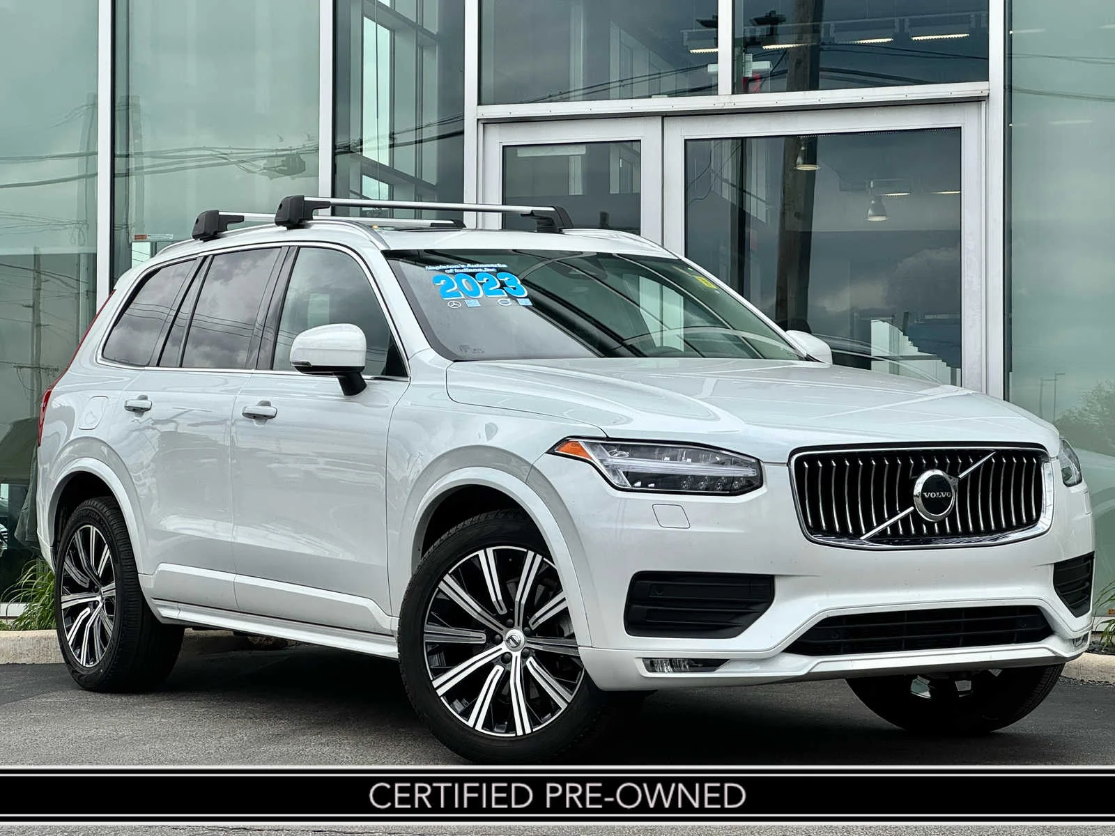 2023 Volvo XC90 B5 Core 4WD's photo