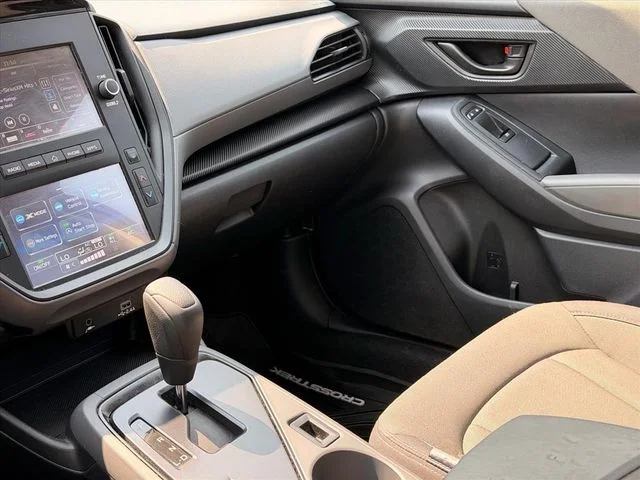 Used 2024 Blue Subaru Base image 17