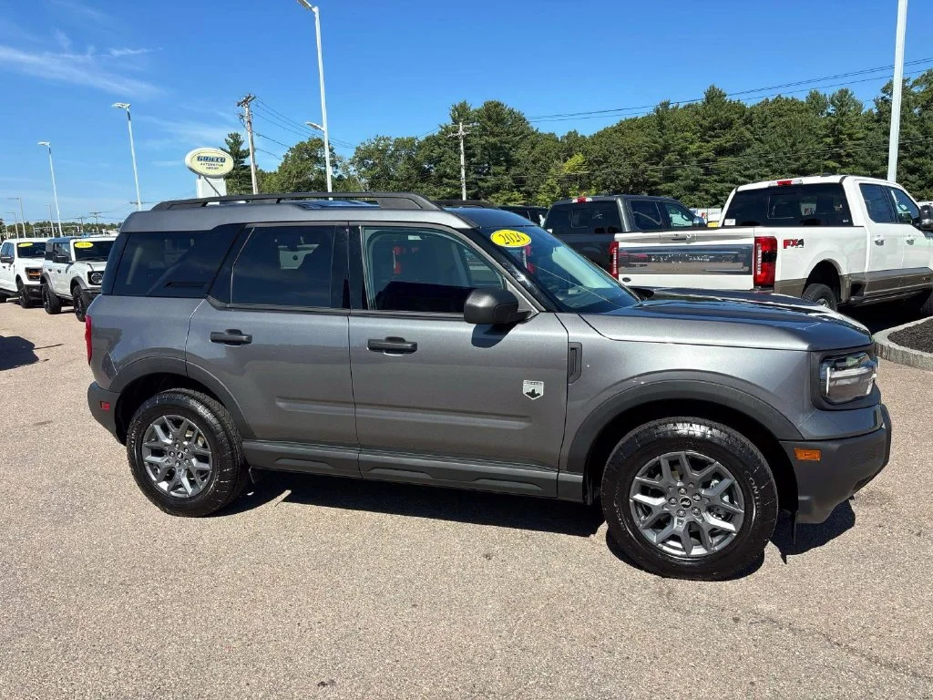 Used 2026 Gray Metallic Ford Big Bend image 2
