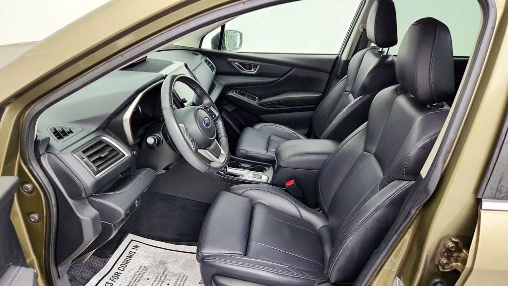 Used 2023 Autumn Green Metallic Subaru Limited 8-Seater w/ Moonroof & Nav System image 20