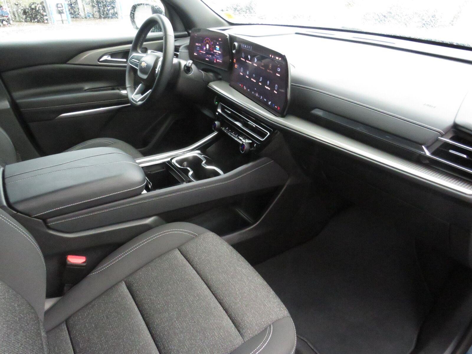 Used 2024 Lakeshore Blue Metallic Chevrolet FWD LS image 19