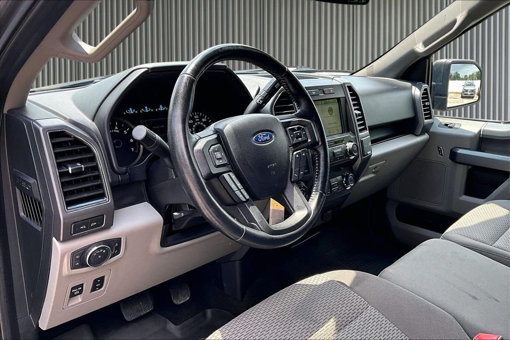 Used 2019 Gray Ford XLT image 17